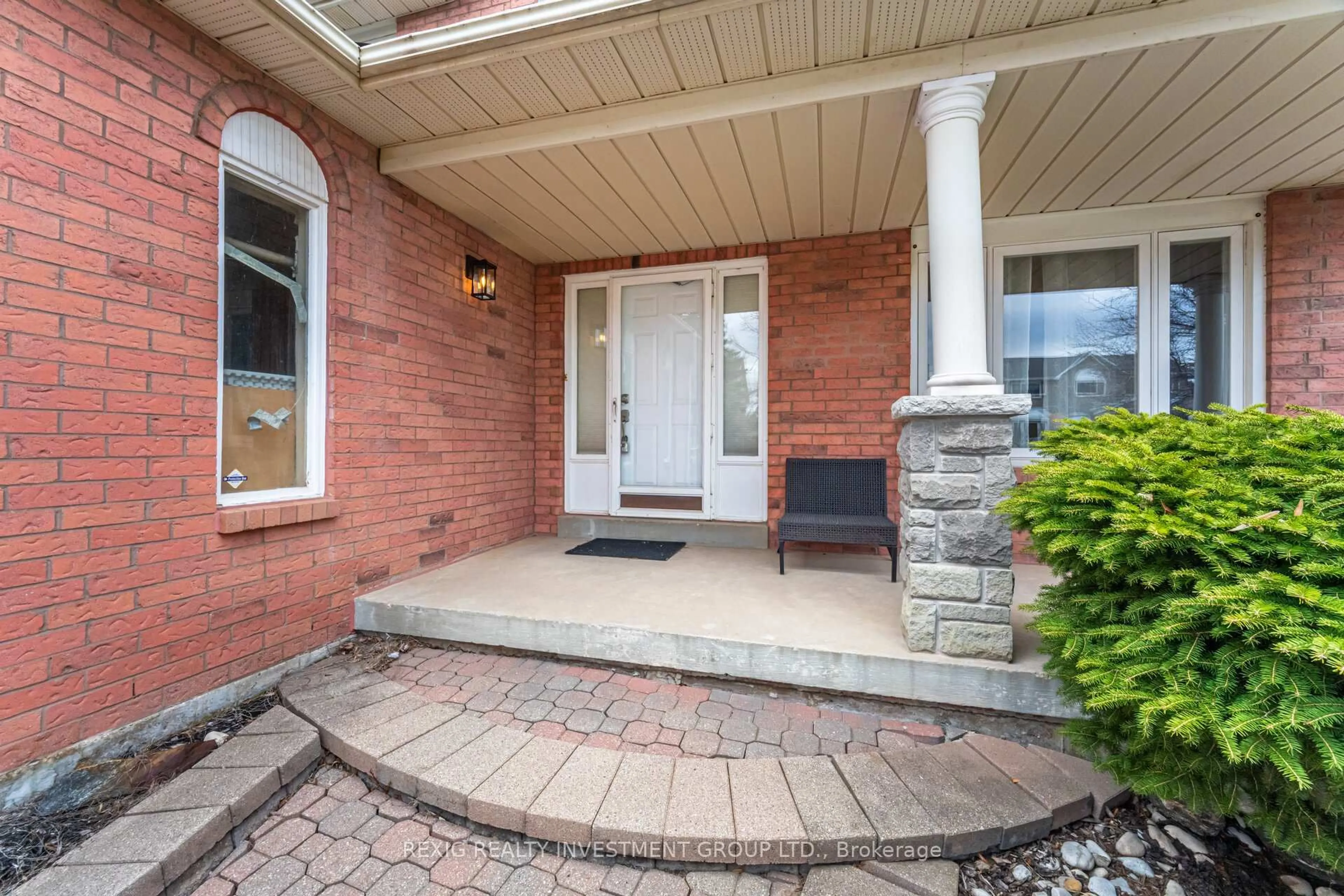 Unknown for 66 Settler Crt, Brampton Ontario L6Z 4L6