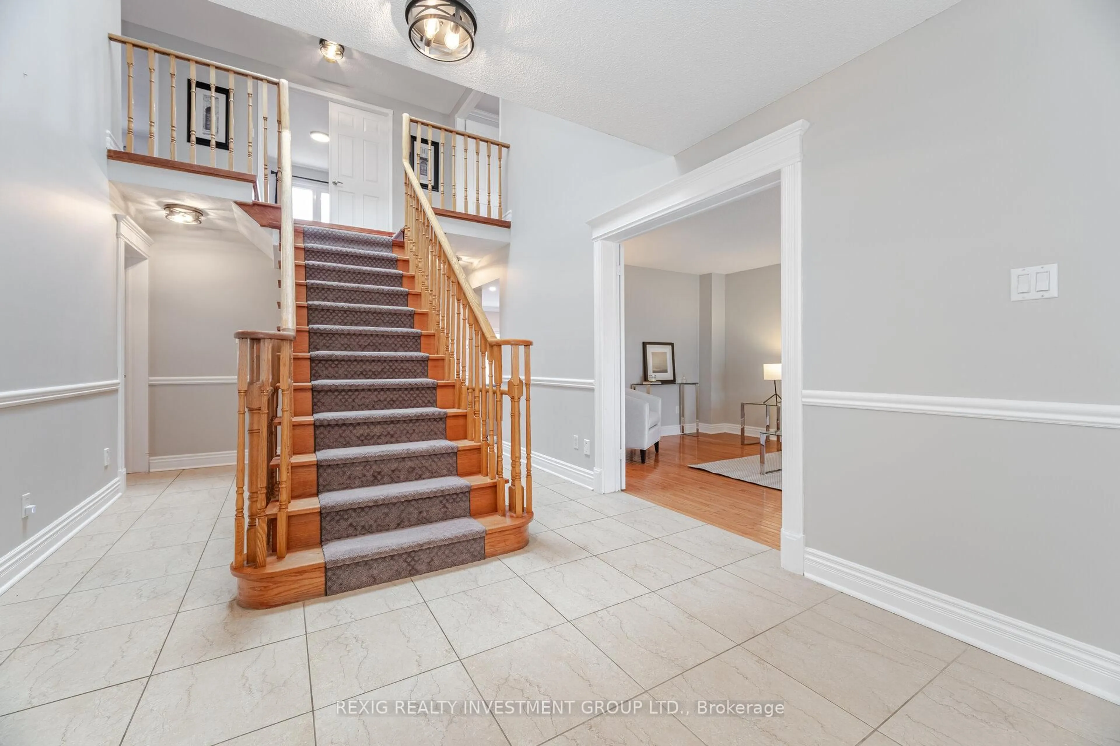 Unknown for 66 Settler Crt, Brampton Ontario L6Z 4L6