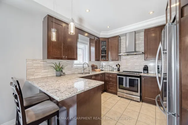 Additional property image - 31 Vanderbrink Dr