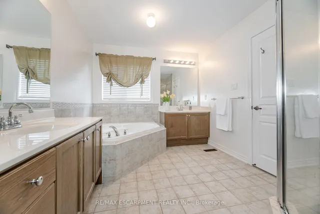 Additional property image - 31 Vanderbrink Dr