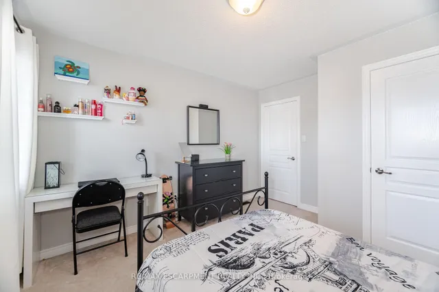 Additional property image - 31 Vanderbrink Dr
