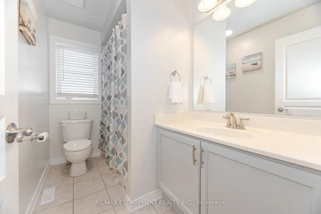 Additional property image - 31 Vanderbrink Dr