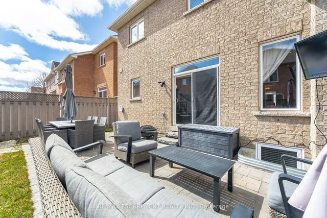 Additional property image - 31 Vanderbrink Dr