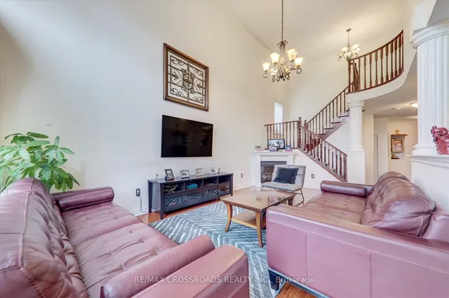 Additional property image - 37 Denim Dr