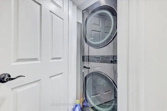 Additional property image - 37 Denim Dr