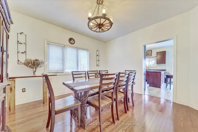 Additional property image - 37 Denim Dr