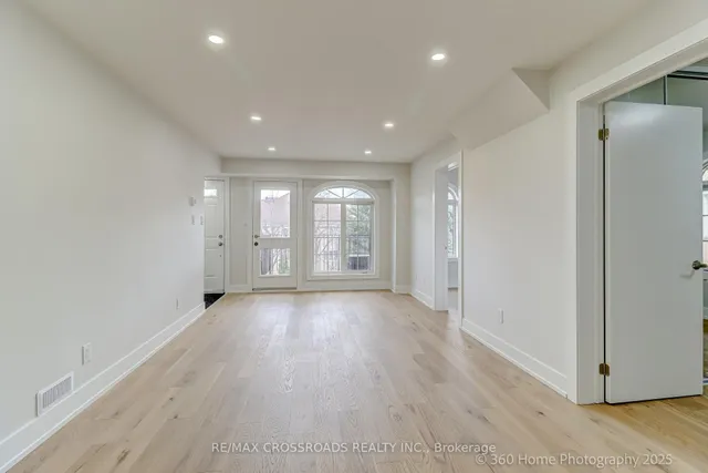 Additional property image - 70 Sidney Belsey Cres Unit 204
