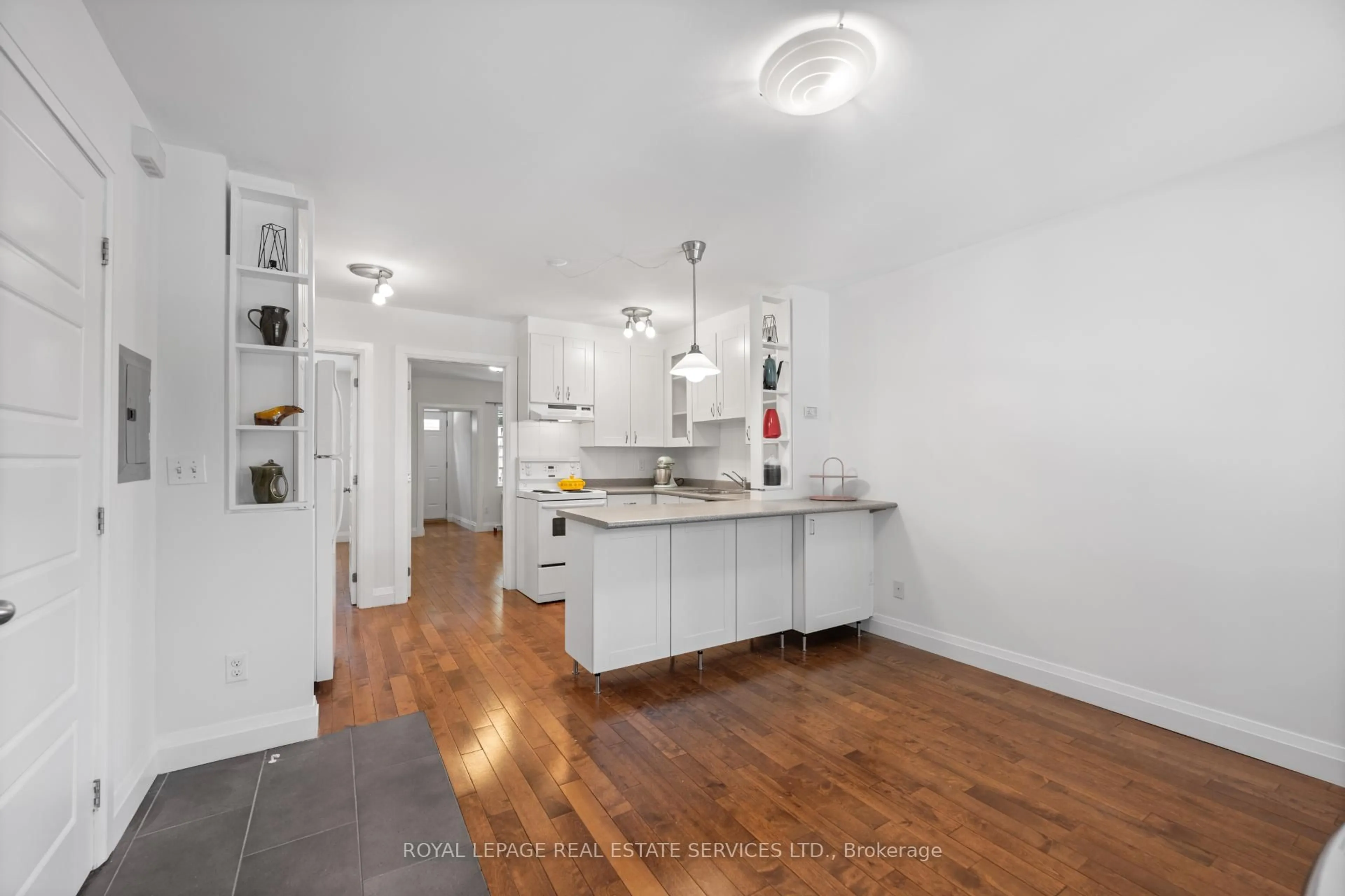 Unknown for 15 Runnymede Rd, Toronto Ontario M6S 2Y1