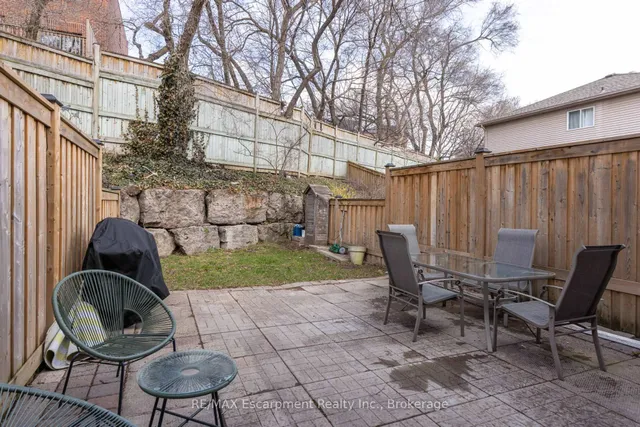 Additional property image - 65 FAIRWOOD Pl