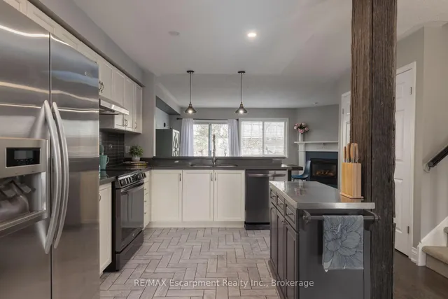 Additional property image - 65 FAIRWOOD Pl