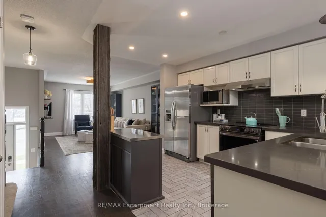 Additional property image - 65 FAIRWOOD Pl