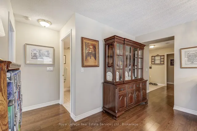 Additional property image - 100 Burloak Dr Unit 2212