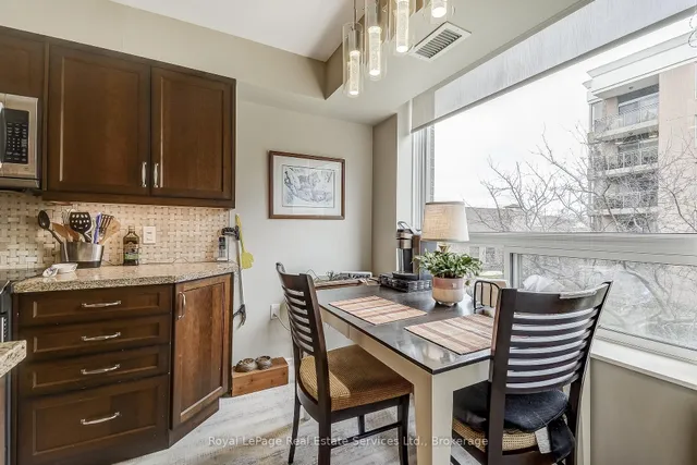 Additional property image - 100 Burloak Dr Unit 2212