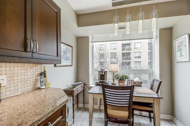 Additional property image - 100 Burloak Dr Unit 2212