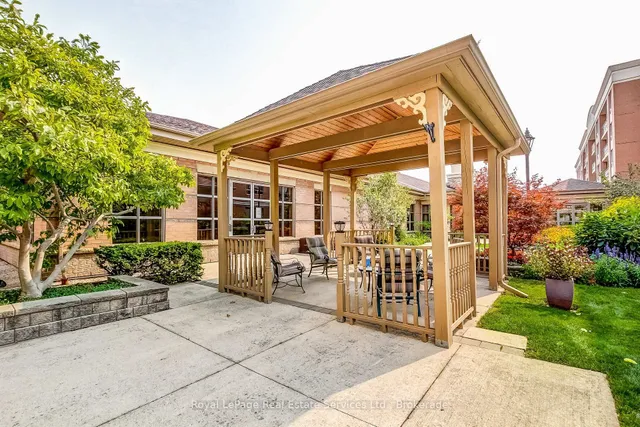 Additional property image - 100 Burloak Dr Unit 2212