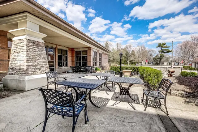 Additional property image - 100 Burloak Dr Unit 2212