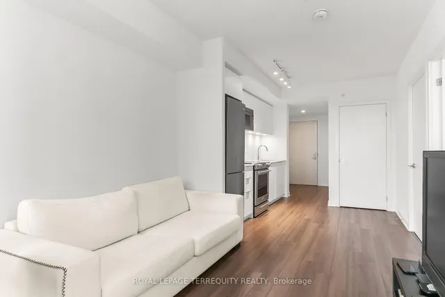 Additional property image - 30 Samuel Wood Way Unit 1911