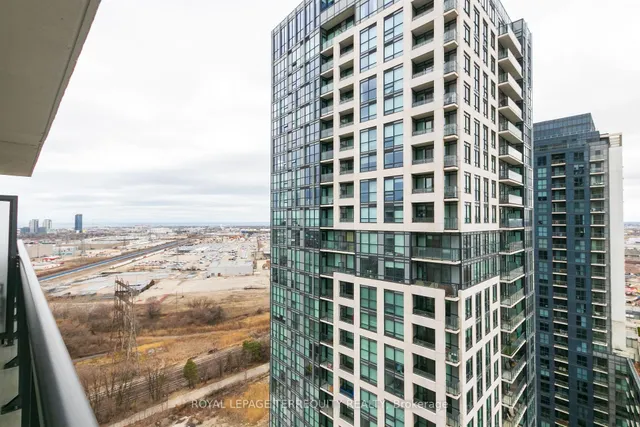 Additional property image - 30 Samuel Wood Way Unit 1911
