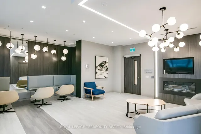 Additional property image - 30 Samuel Wood Way Unit 1911