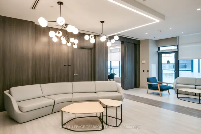 Additional property image - 30 Samuel Wood Way Unit 1911