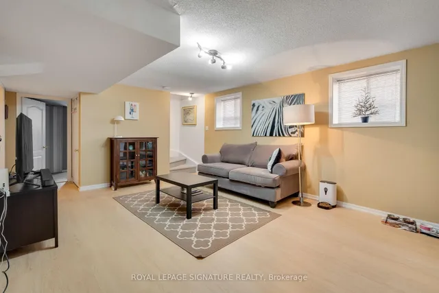 Additional property image - 20 Thimbleberry St