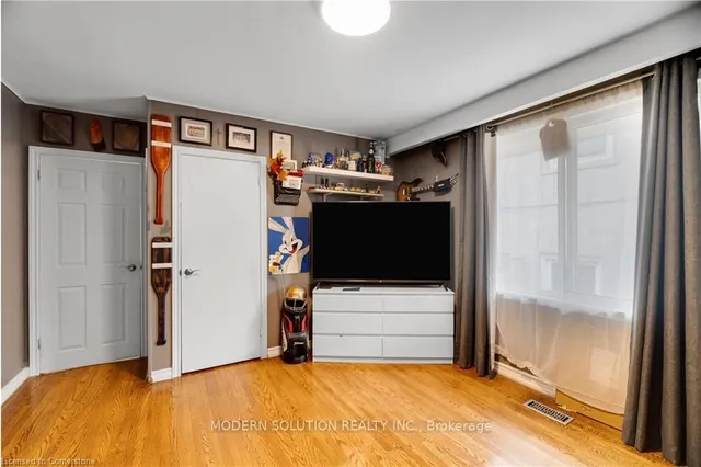 Additional property image - 3 Hartsdale Dr