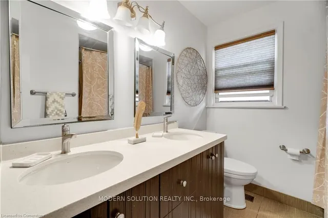 Additional property image - 3 Hartsdale Dr