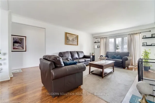 Additional property image - 3 Hartsdale Dr