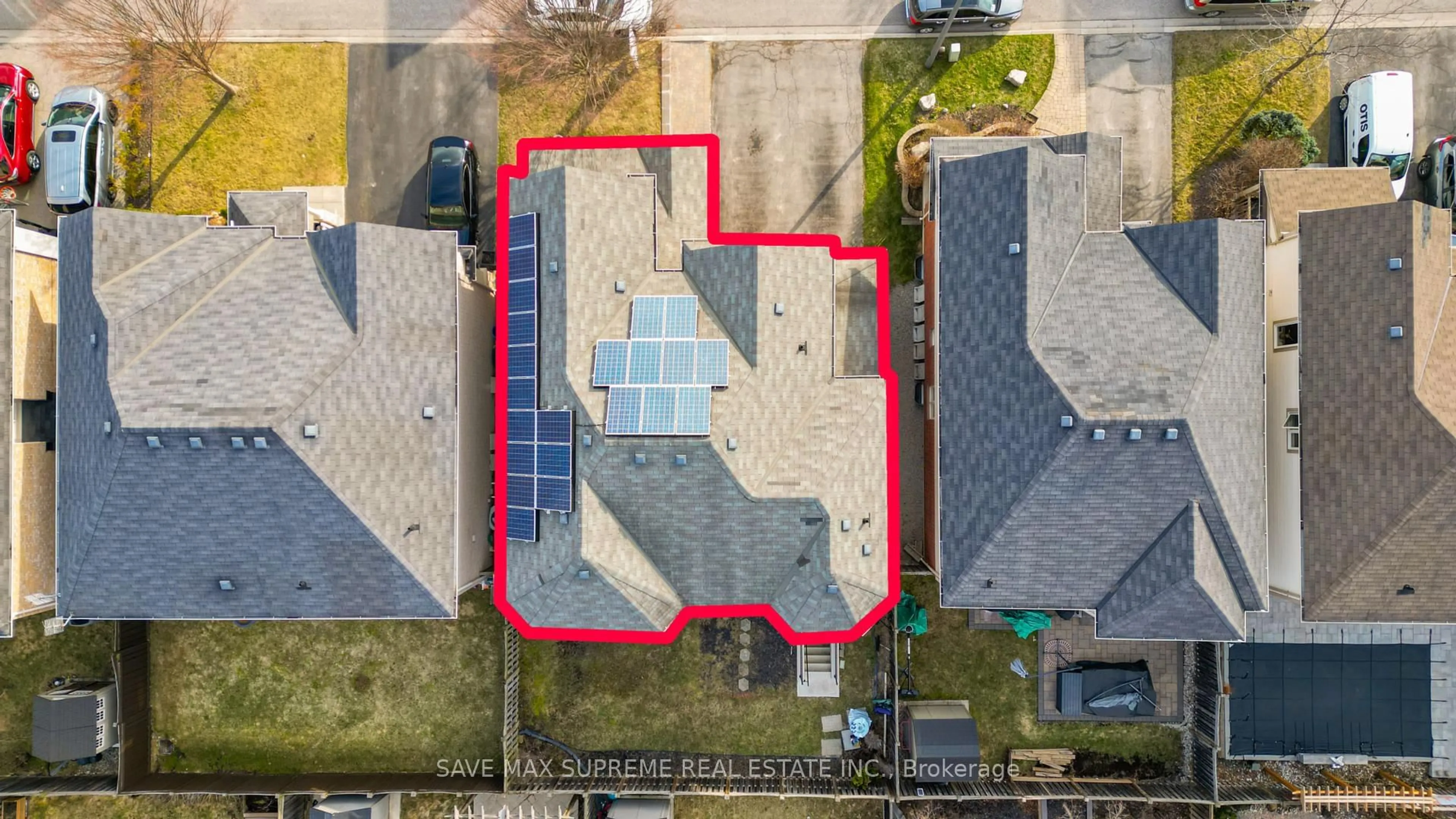 A pic from outside/outdoor area/front of a property/back of a property/a pic from drone, street for 424 TONELLI Lane, Milton Ontario L9T 0N4