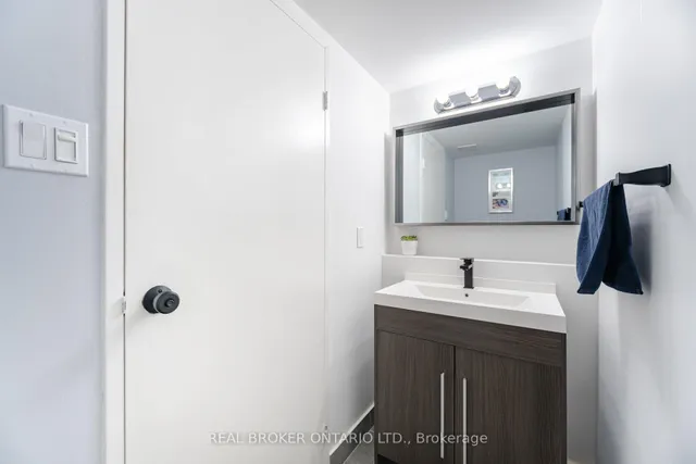 Additional property image - 475 The West Mall N/A Unit 717