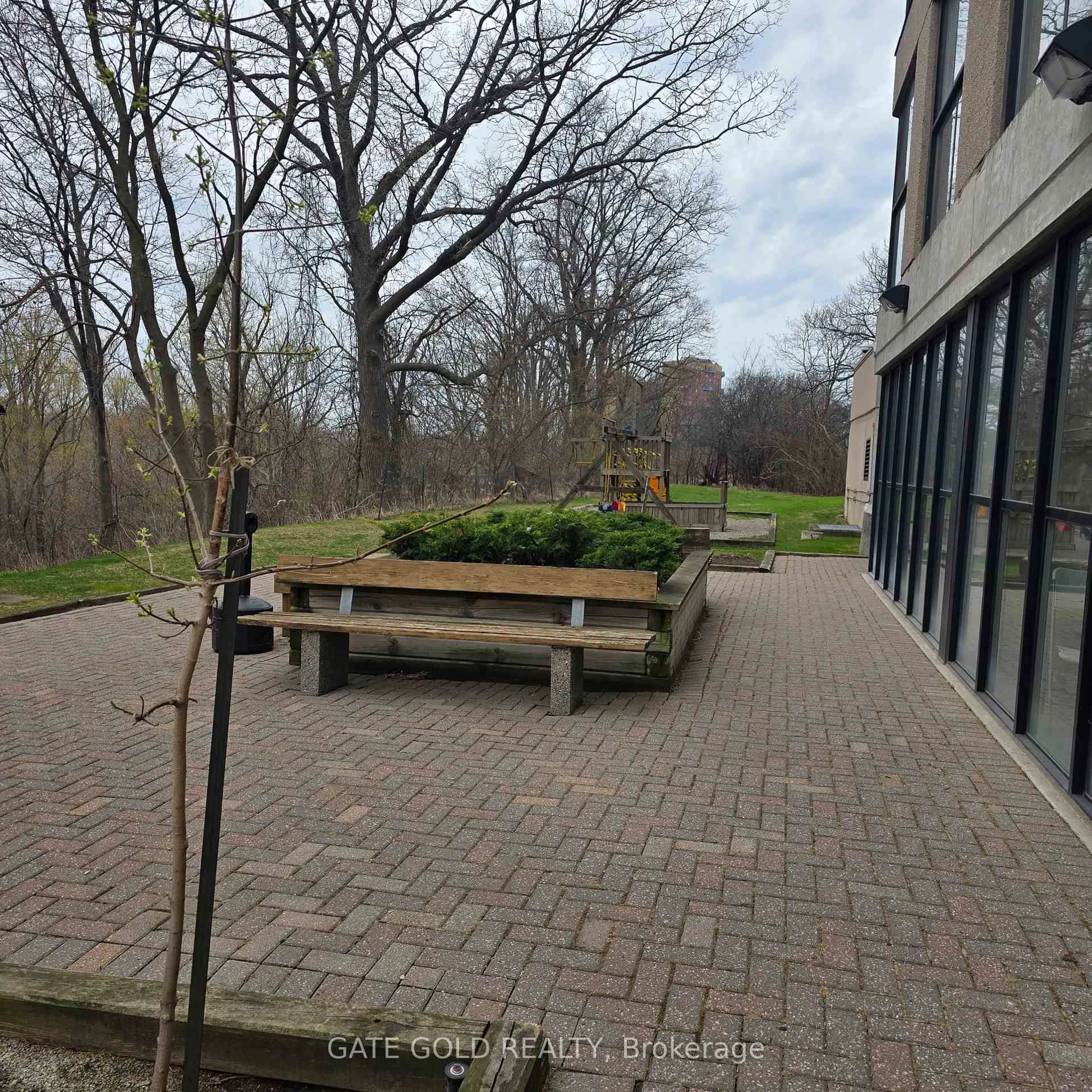 Patio, street for 600 Rexdale Blvd #LPH2, Toronto Ontario M9W 6T4