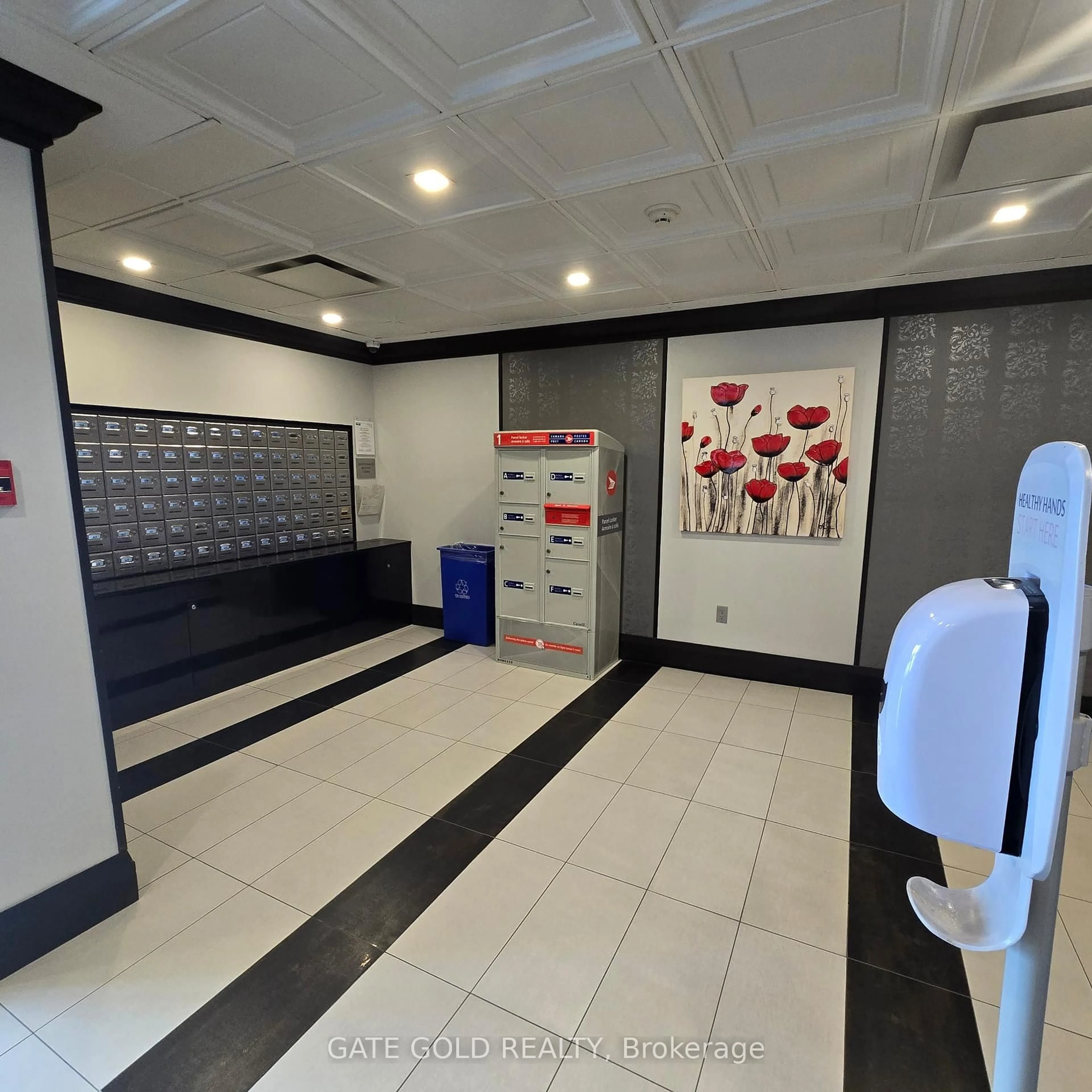 Indoor foyer for 600 Rexdale Blvd #LPH2, Toronto Ontario M9W 6T4