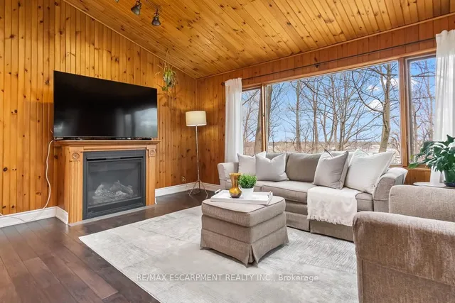 Additional property image - 516 Falgarwood Dr