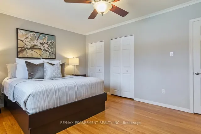 Additional property image - 516 Falgarwood Dr