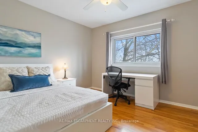 Additional property image - 516 Falgarwood Dr