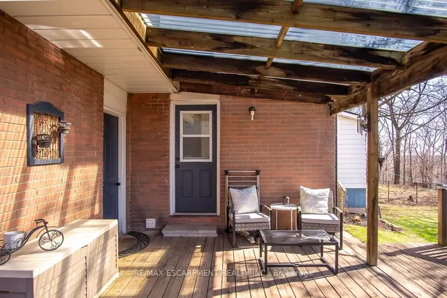 Additional property image - 516 Falgarwood Dr