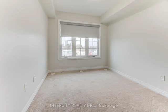Additional property image - 2205 LILLYKIN St Unit 4