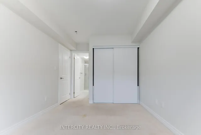 Additional property image - 2205 LILLYKIN St Unit 4