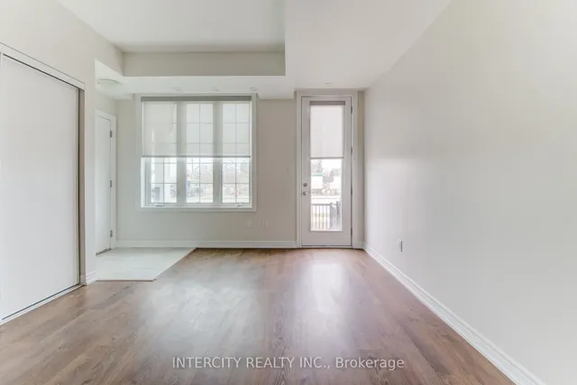 Additional property image - 2205 LILLYKIN St Unit 4