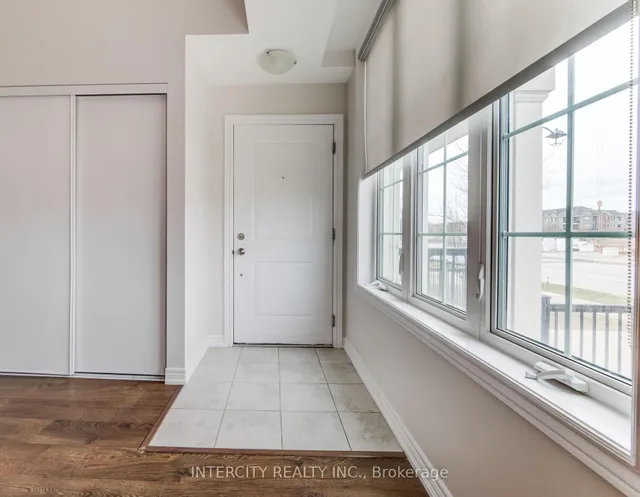 Additional property image - 2205 LILLYKIN St Unit 4