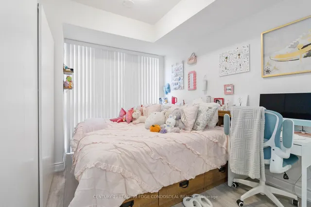 Additional property image - 1050 Main St Unit 502