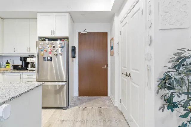 Additional property image - 1050 Main St Unit 502
