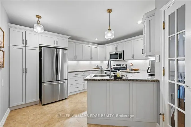 Additional property image - 3230 New St Unit 1