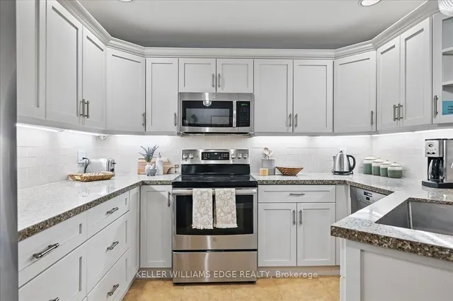 Additional property image - 3230 New St Unit 1