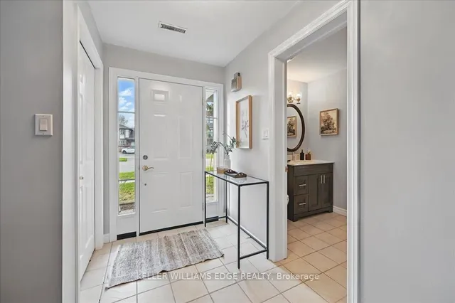 Additional property image - 3230 New St Unit 1