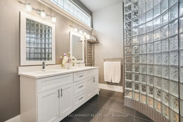 Additional property image - 888 Partridge Dr
