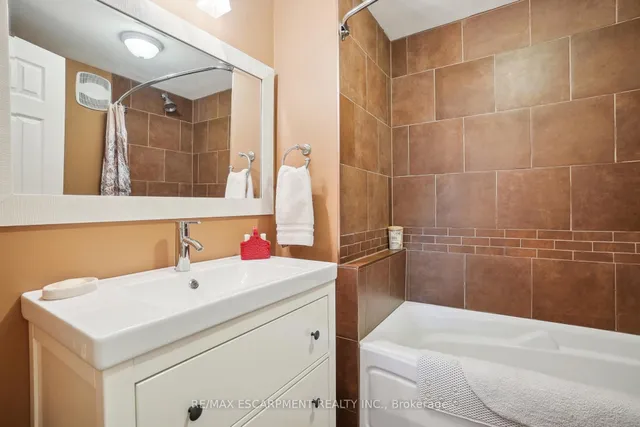 Additional property image - 888 Partridge Dr
