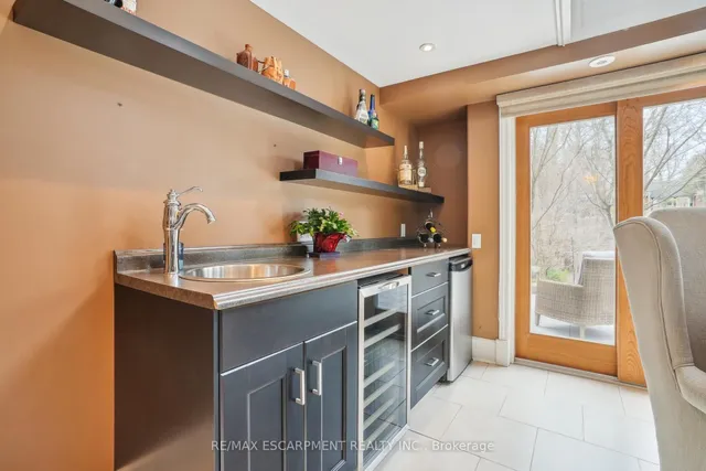 Additional property image - 888 Partridge Dr