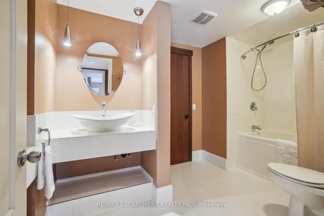 Additional property image - 888 Partridge Dr