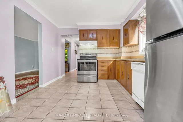Additional property image - 4 Colchester Ave